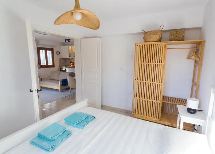 Salty Pines Elani * 카산드리아